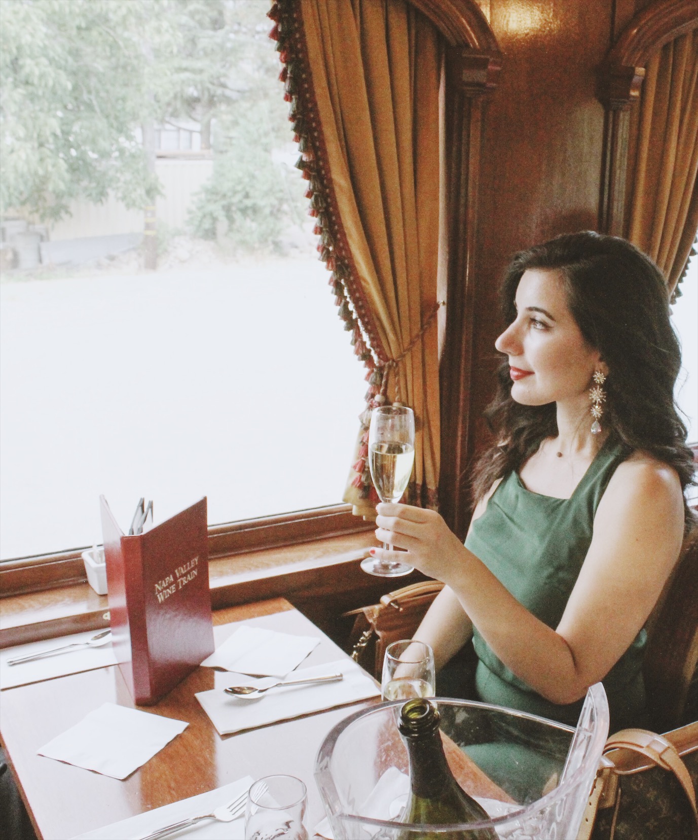 Old Hollywood, outfit, Napa Valley Wine Train, Napa, vintage outfit, lookbook, fashion blogger