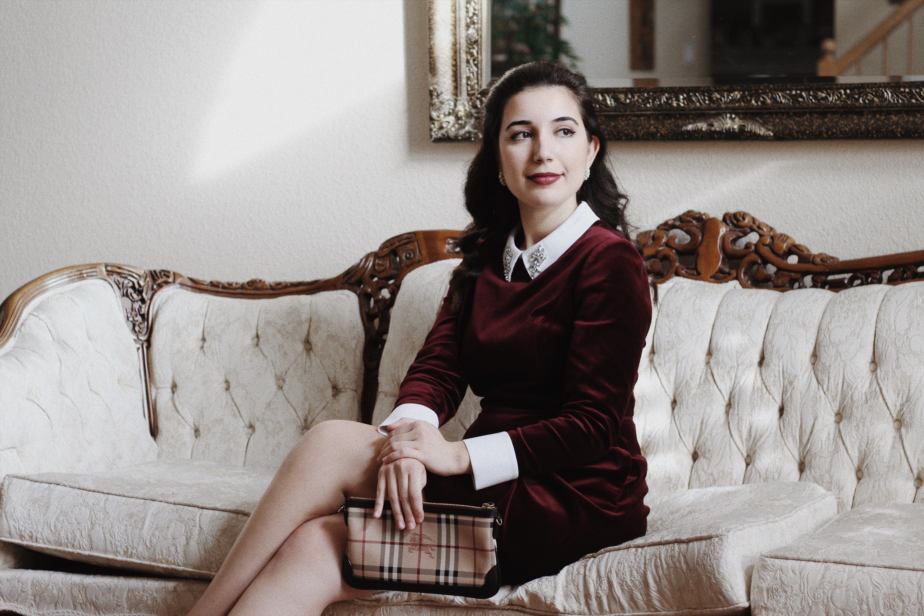 Ted Baker, Ted Baker dress, burgundy, hair bow, rhinestone collar, Coach, Coach pumps, pumps, dress, velvet dress, lookbook, fashion blogger, fashion, style, Christmas style, Christmas fashion