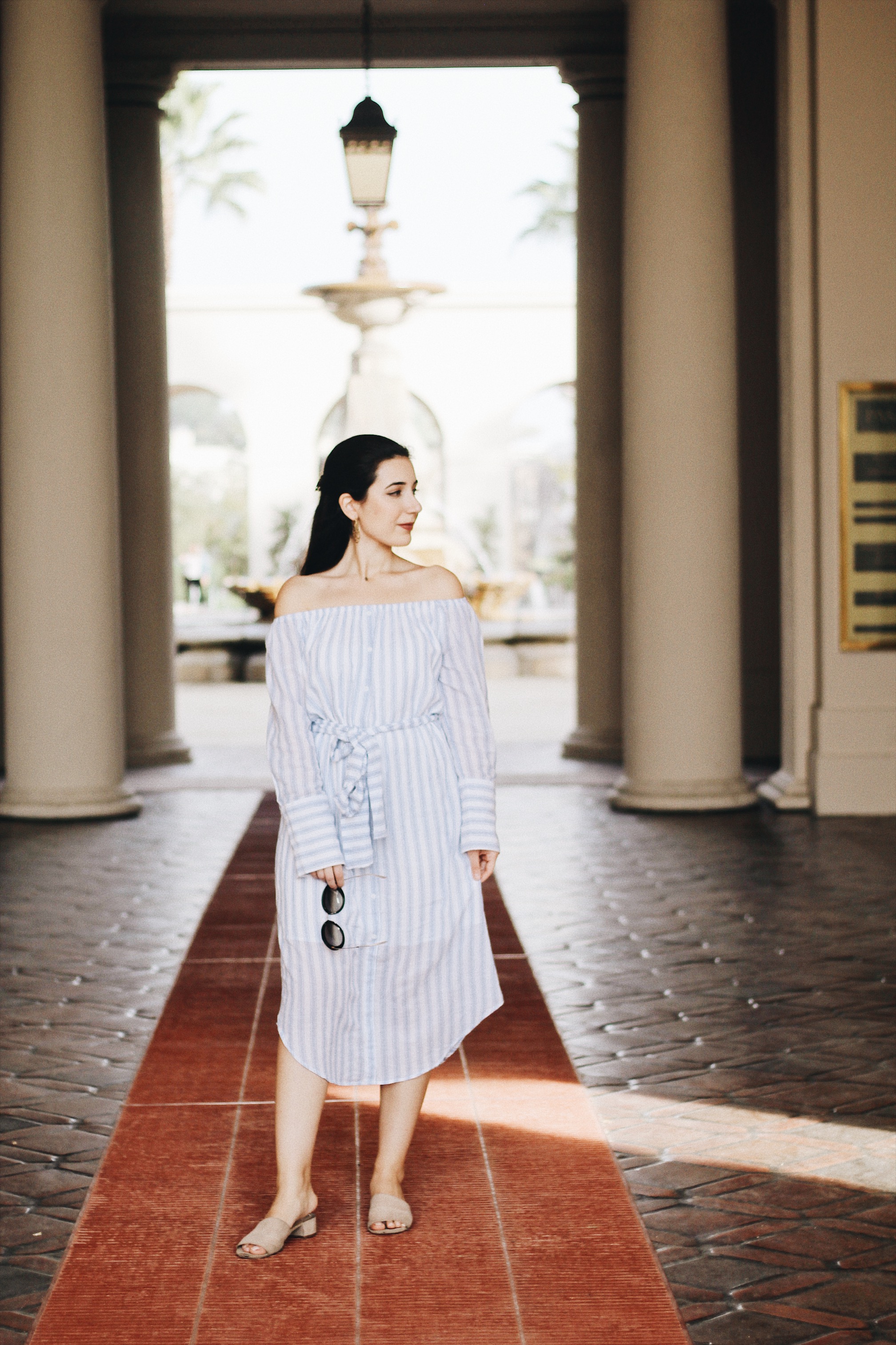 Simplicity in Mind, shop small, lookbook, fashion blogger, Prada, sunglasses, mules, slides, street style, Los Angeles, Pasadena, Norton Simon Museum, antique store, Old Town Pasadena, Lavender and Honey, lipstick, gold hoop earrings, ootd, outfit of the day, California, Los Angeles blogger, LA, arts and culture