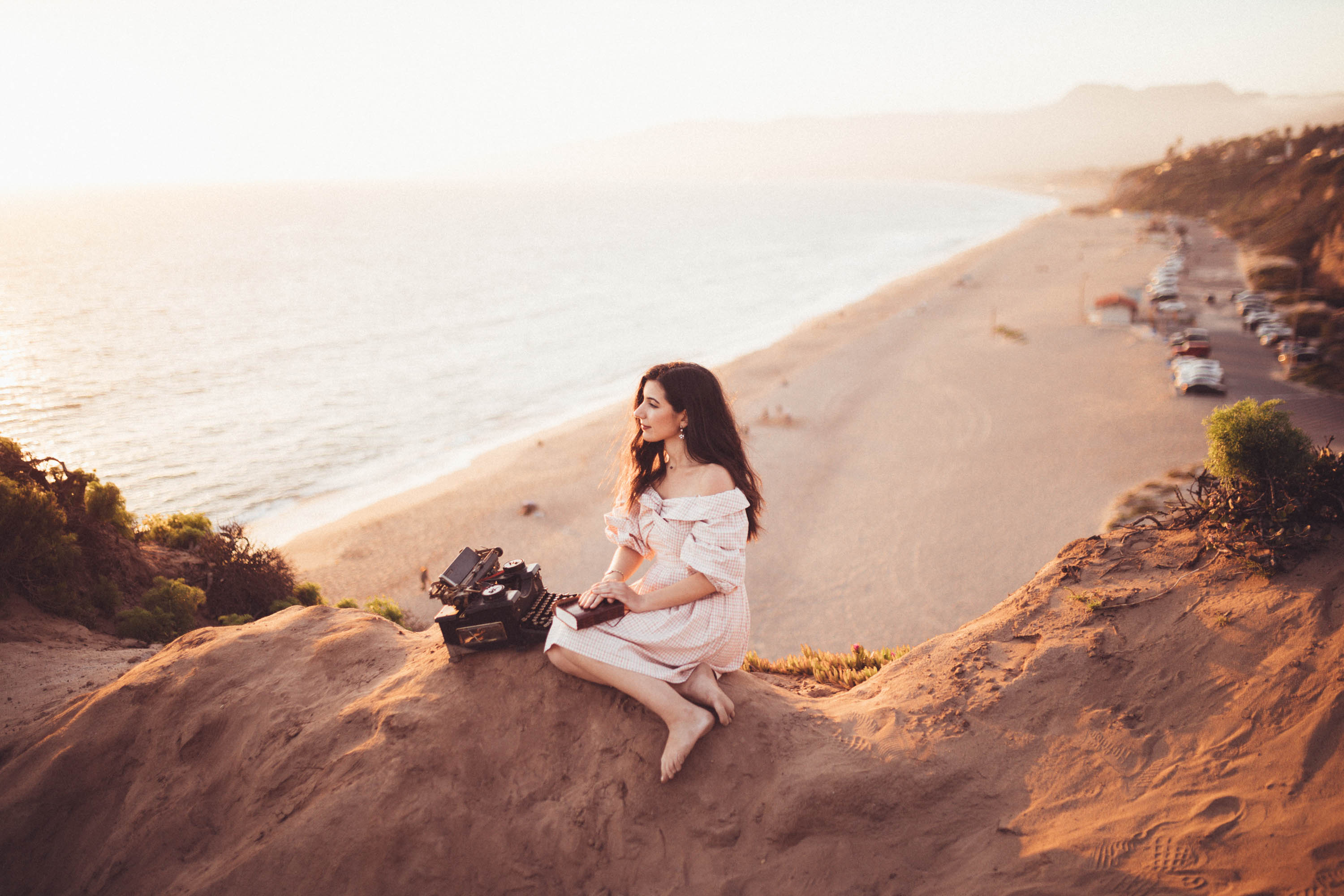 Chriselle x J.O.A collection, vintage, vintage fashion, retro fashion, off-the-shoulder dress, gingham, pink, lookbook, fashion blogger, Malibu, California, photography, golden hour, retro, typewriter, journalist
