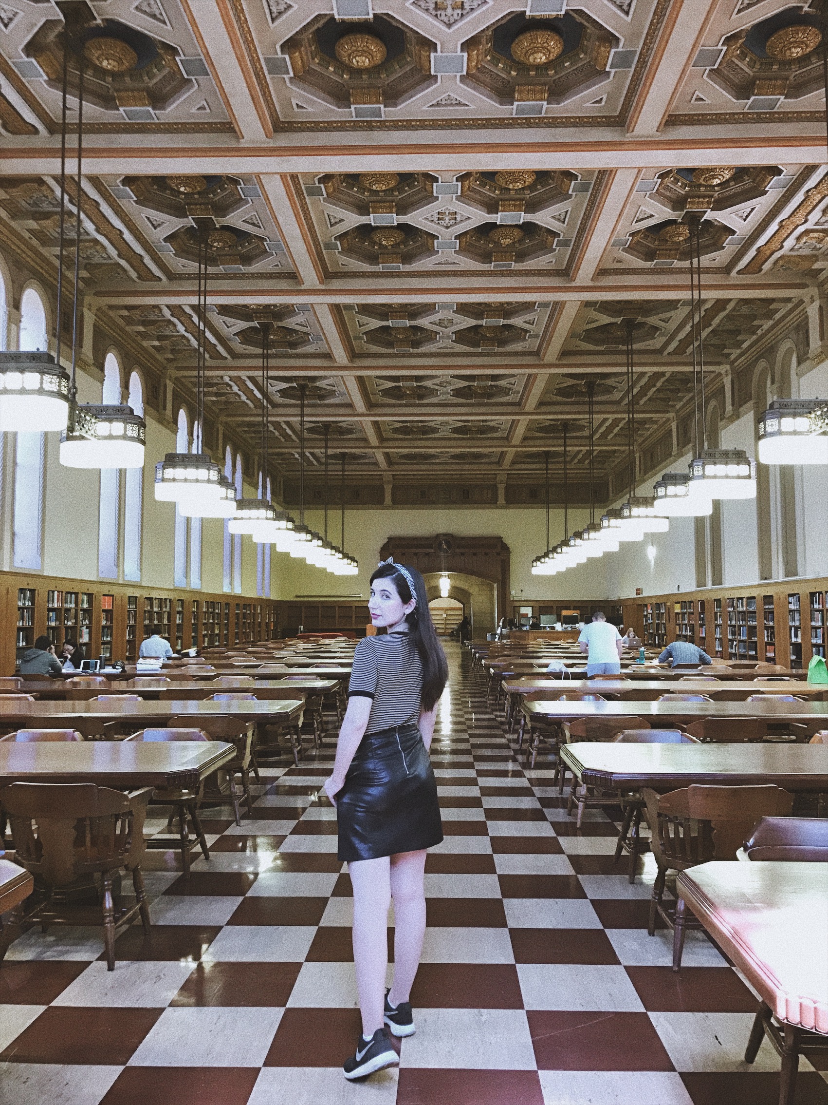 Doheny Library, USC, university library, 19th century library, interiors, architecture, lookbook, fashion blogger, style blogger, book blogger, bibliophile, ootd