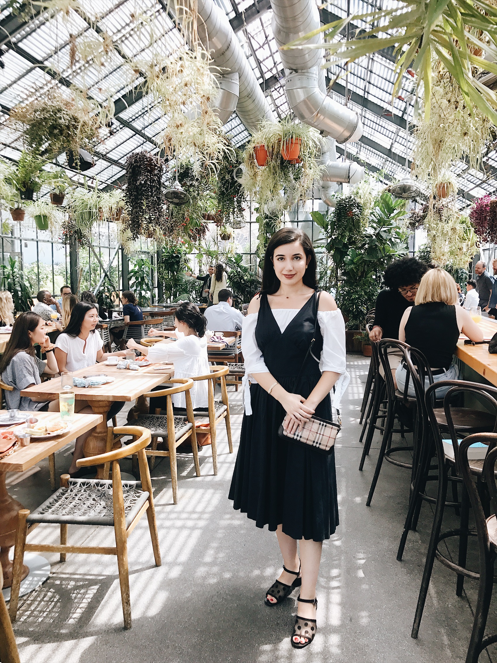 vintage style, peasant top, pinafore, black summer dress, Zara, lookbook, ootd, outfit of the day, look of the day, brunch outfit, fashion, style, lifestyle, The Line Hotel LA, The Commissary, brunch, Burberry, vintage earrings, fashion blogger, style blogger, summer outfit, LA style, best brunch in Los Angeles,