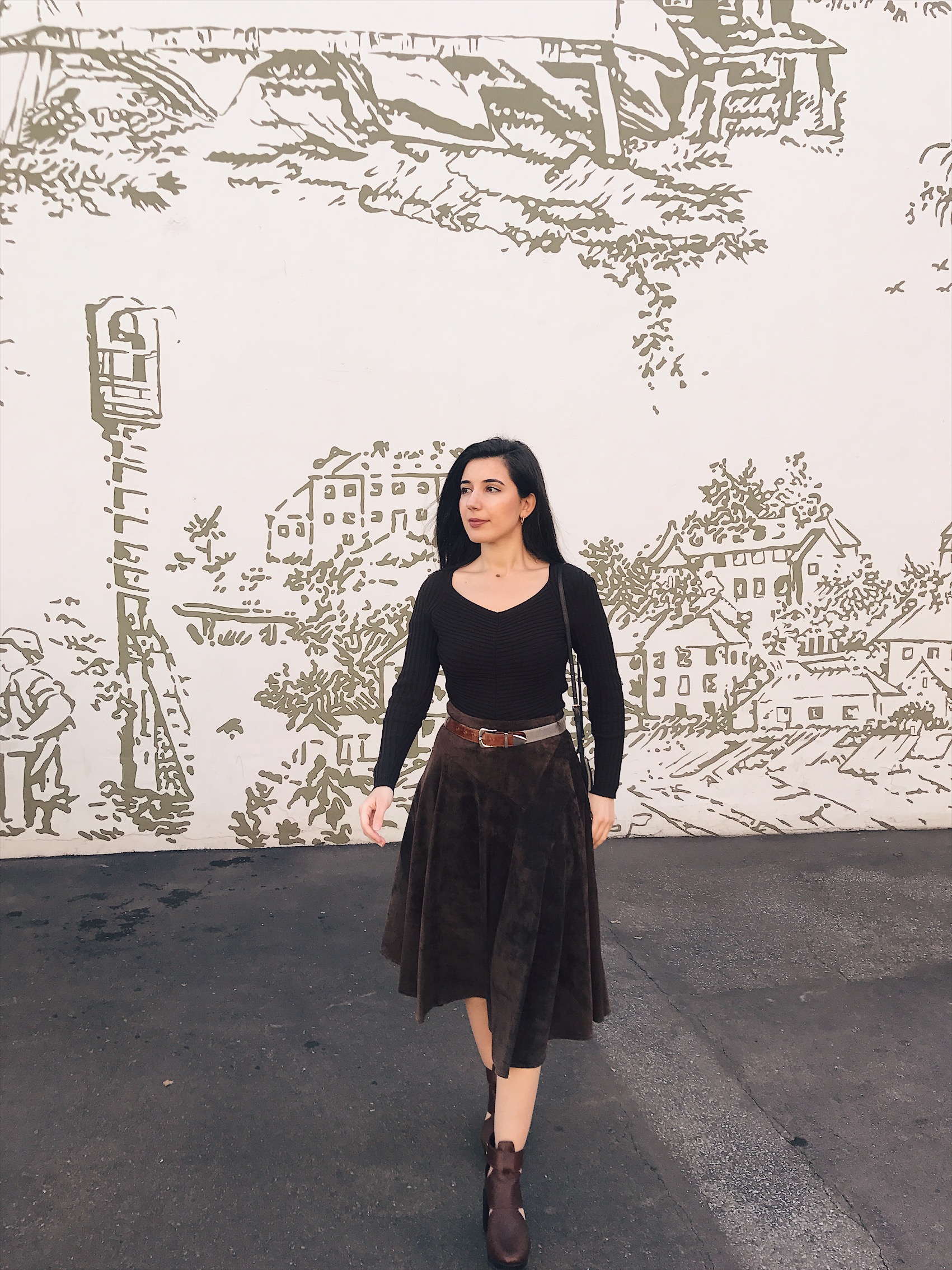 monochromatic outfit, brown suede, brown ankle boots, brown belt, Burberry, Burberry Spring 2019 Ready-to-Wear, Mr. Tisci, lookbook, ootd, outfit of the day, chic, winter style, Los Angeles street style, LA style, Los Angeles fashion blogger, style blogger, LA fashion blogger, Sorel, Burberry, mid-length skirt, vintage fashion, West Hollywood