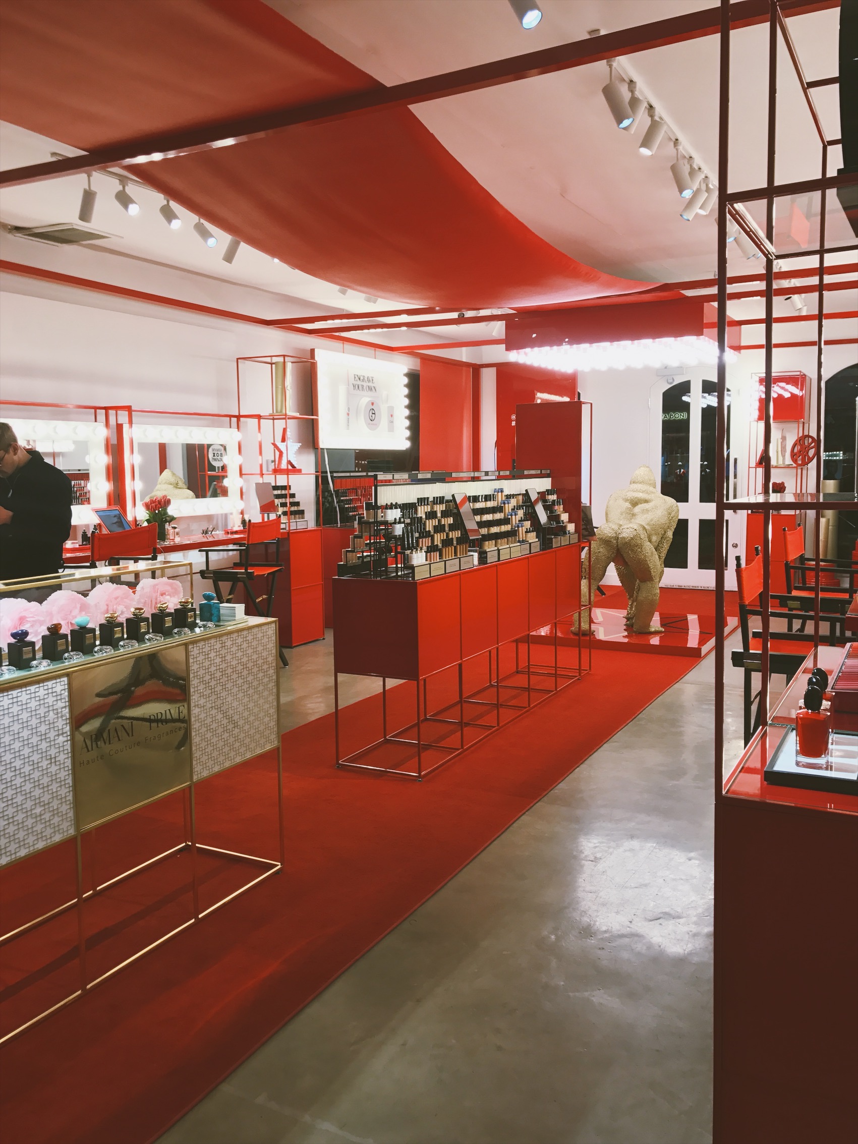 retro, Old Hollywood, Giorgio Armani Redbox, beauty, makeup, luxury fashion, luxury beauty, Mango pants, cashmere sweater, red trousers, red lipstick, Giorgio Armani, Giorgio Armany Beauty, lookbook, fashion blogger, fashion, style, style blogger, travel, travel blogger, beret, outfit of the day, ootd, look of the day, French fashion, Parisian fashion, trench coat, black turtleneck, red lipstick, ankle boots, Steve Madden ankle boots, black trousers, winter style, winter fashion