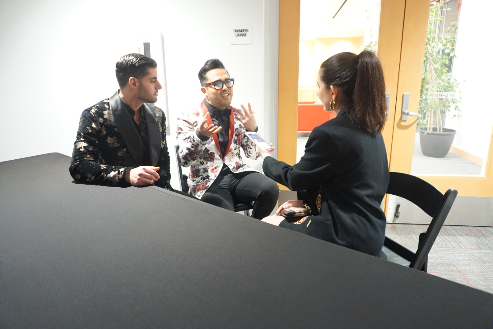 lookbook, fashion blogger, fashion, style, style blogger, travel, travel blogger, outfit of the day, ootd, look of the day, red lipstick, ankle boots, Steve Madden ankle boots, black trousers, winter style, winter fashion, Los Angeles fashion, LAFW, LA Fashion Week, fashion week, Walter Collection, Naeem Khan, Old Hollywood, Hollywood stars, red carpet, couture, gowns, floral gowns