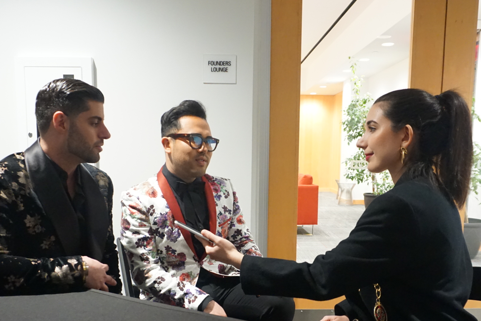 lookbook, fashion blogger, fashion, style, style blogger, travel, travel blogger, outfit of the day, ootd, look of the day, red lipstick, ankle boots, Steve Madden ankle boots, black trousers, winter style, winter fashion, Los Angeles fashion, LAFW, LA Fashion Week, fashion week, Walter Collection, Naeem Khan, Old Hollywood, Hollywood stars, red carpet, couture, gowns, floral gowns