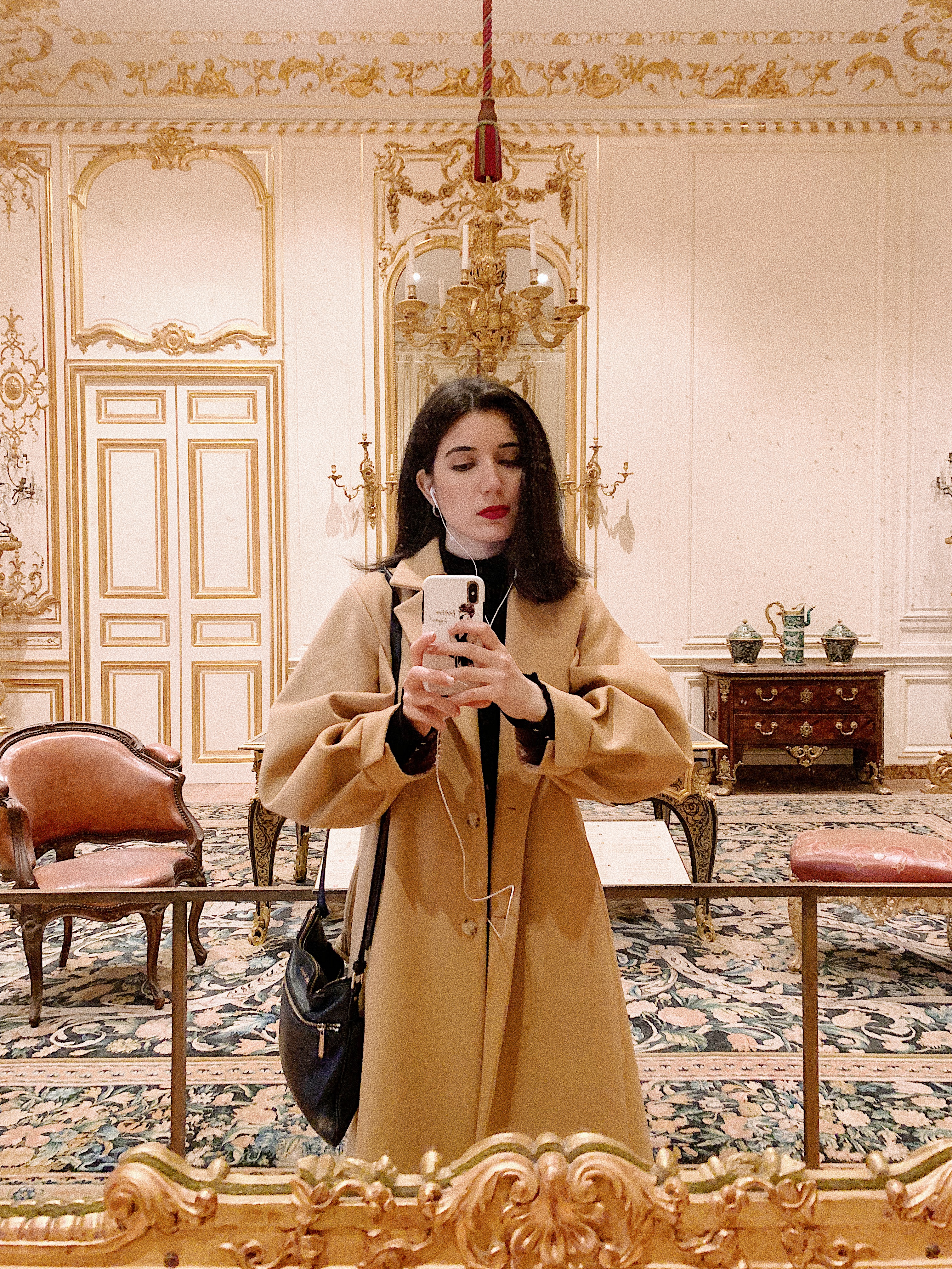 Storets, winter coat, winter wardrobe, outfit of the day, trench coat, lookbook, fashion blogger, LA blogger, lifestyle blogger, Getty Museum, storets coat, outerwear, red lips, Michael Kors, Zara, Audrey Hepburn