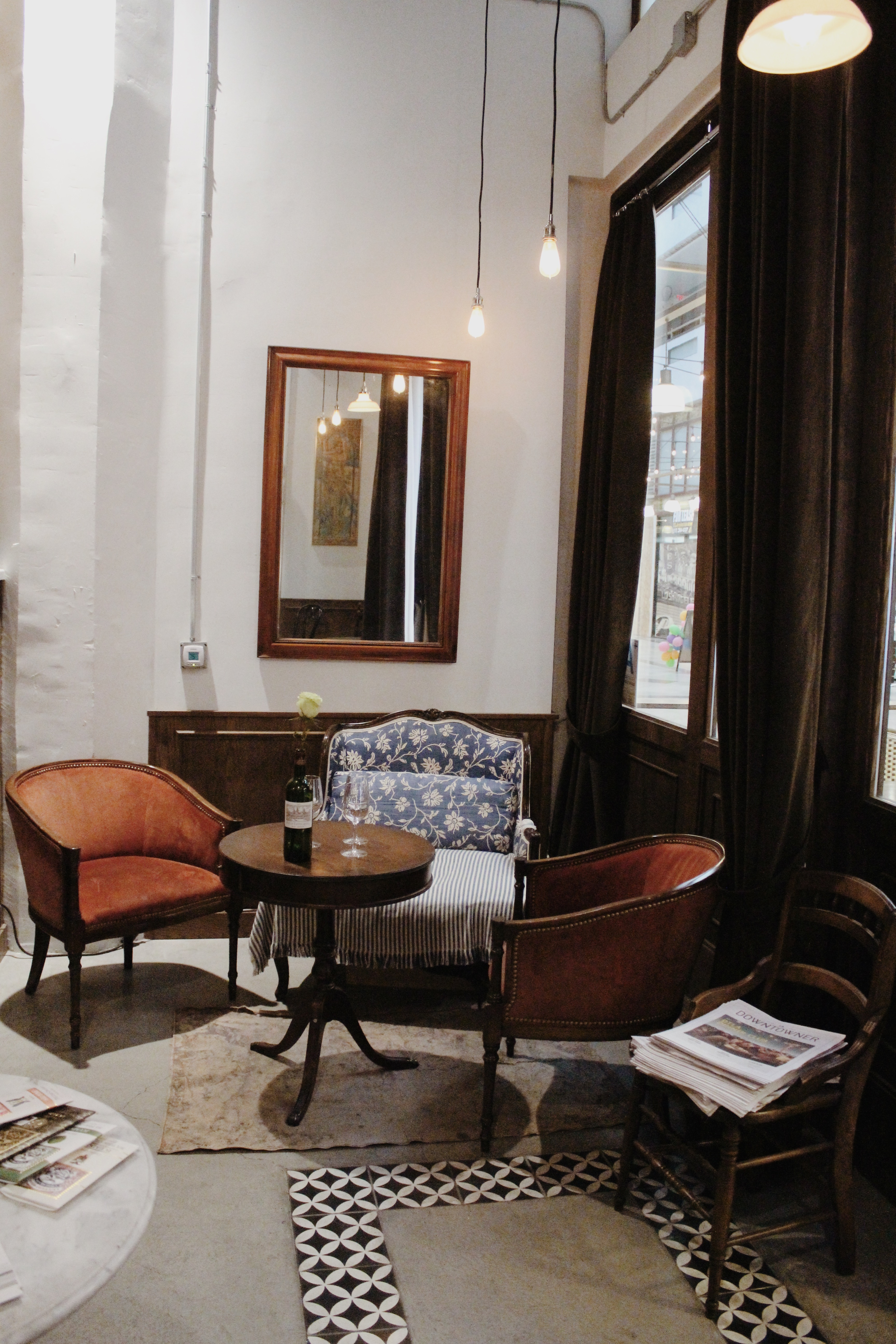 DTLA, Garçons de Café, Spring Street Arcade, Downtown Los Angeles, LA city guide, Los Angeles restaurants, Best Los Angeles restaurants, cafe, cafe style, coffee shop, Los Angeles coffee shops, LA eats, Parisian