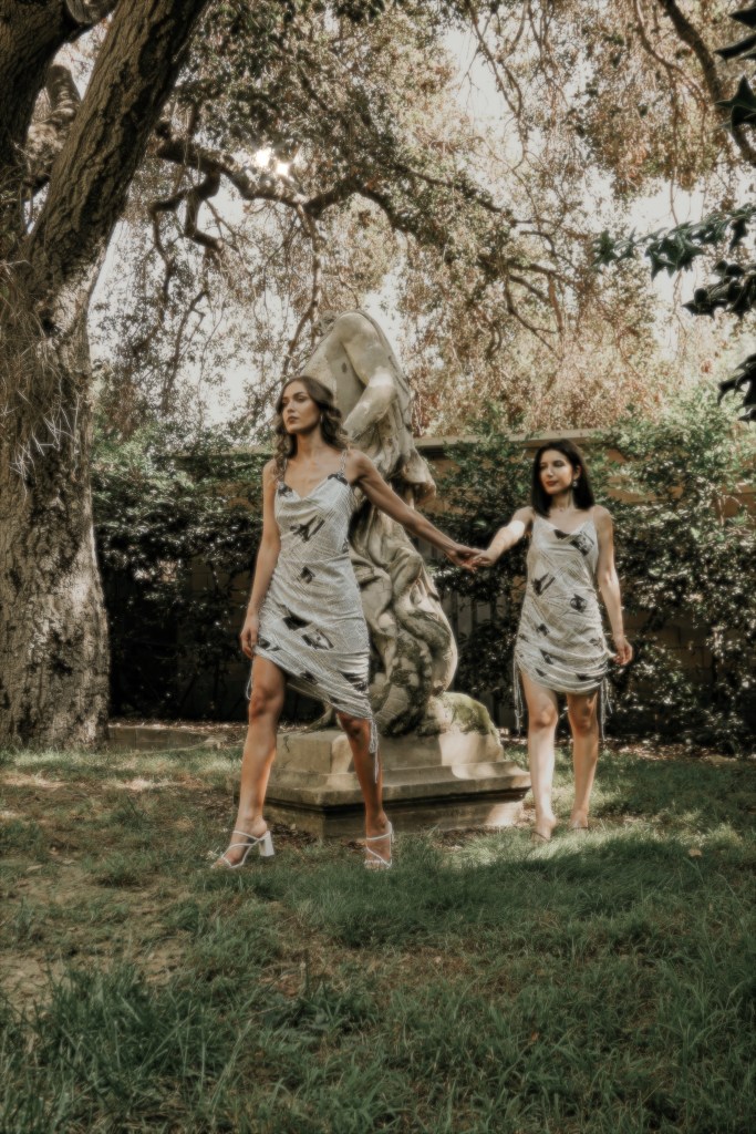 Carrie Bradshaw, newspaper dress, Sex and the City, Sex and the City dress, Emily in Paris, Younger, Peppermayo, black and white dress, fashion blogger, outfit of the day, ootd, twinning, blogger besties, style diary, Lily Collins, Sarah Jessica Parker, SJP, lifestyle blog, fashion, fall fashion, what I wore, outfit inspiration, celebrity inspired fashion, celebrity look for less, Sex and the City fashion