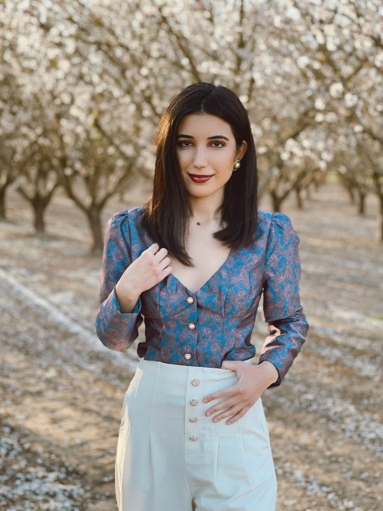 Bridgerton, Bridgerton style, puffy sleeves, regencycore, cottagecore, Revolve, Majorelle, Simple Retro, high waist pants, statement top, paisley, sweetheart neckline, jacquard print, jacquard top, pearl earrings, vintage fashion, vintage style, Central Valley blossoms, ootd, outfit of the day, spring style, spring style 2021, spring fashion, spring editorial