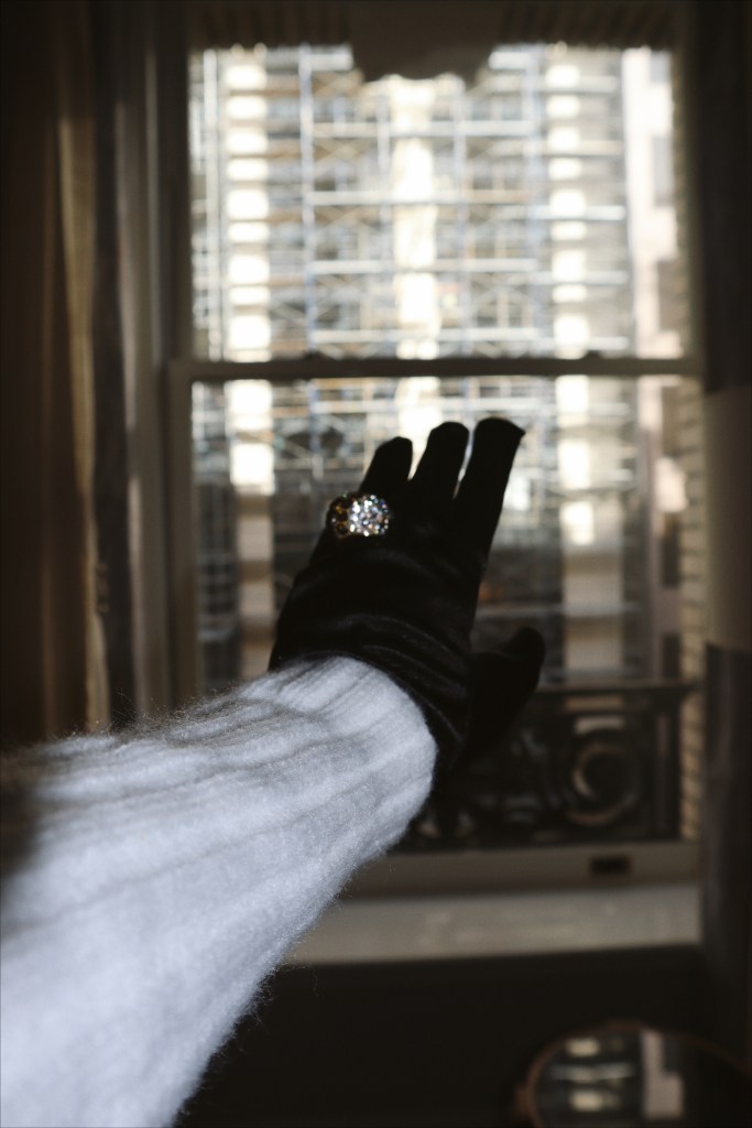 Chanel, Chanel girl, Chanel beauty, Coco Chanel, French style, French girl, French fashion, Parisian style, Parisian fashion, Parisian, pearls, tuxedo dress, sweater dress, suede boots, Palace Hotel, San Francisco