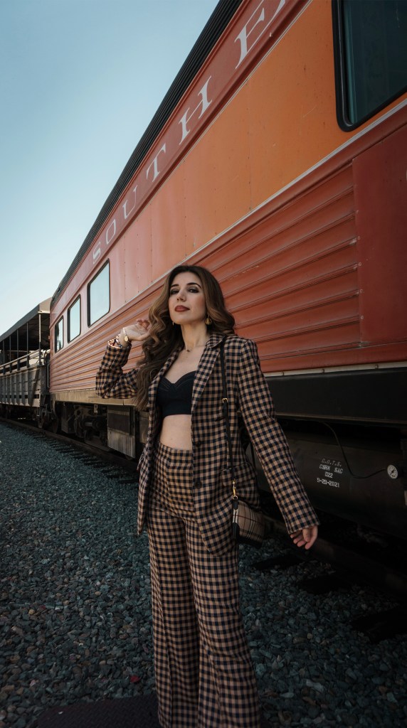 spring style, denim, denim top, Versace, Tommy Hilfiger, suit, plaid suit, plaid, three-piece suit, how to wear, vintage shoes, shop secondhand, sustainable style, Uncommon James, minimalism, quiet luxury, Sacramento, California style